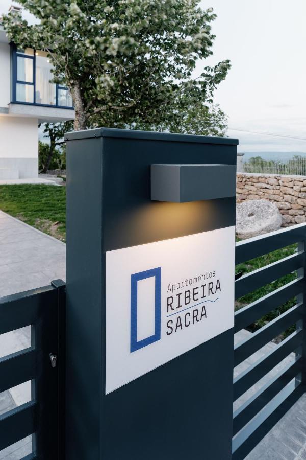 Apartamentos Ribeira Sacra Parada del Sil Exterior foto